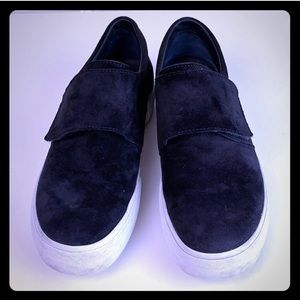Vince blue suede platform "cage" shoes 8.5